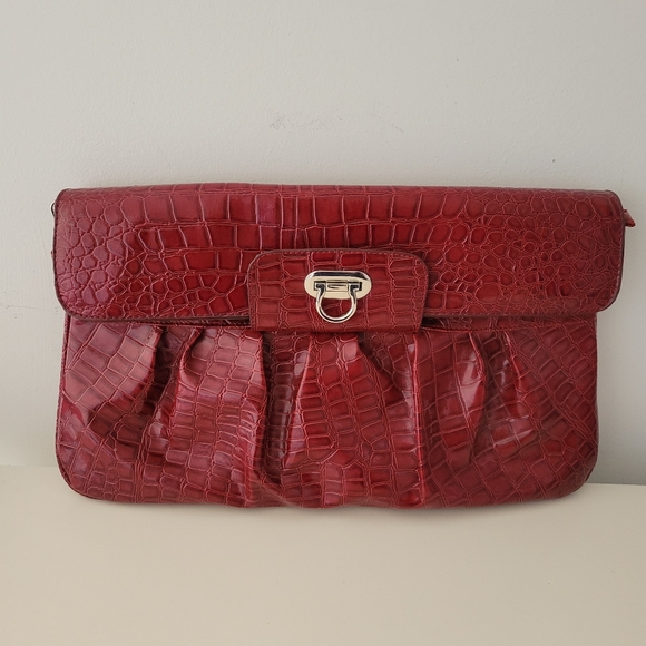 Dark red clutch/ crossbody - Picture 2 of 6
